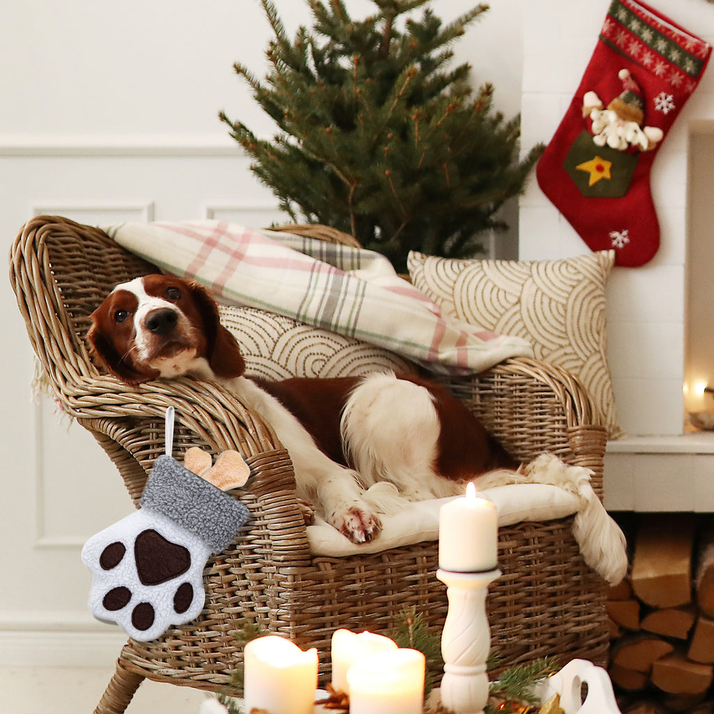 Christmas Stockings Pet Paw Pattern Stockings Ornament Stockings Pet Christmas Decoration.